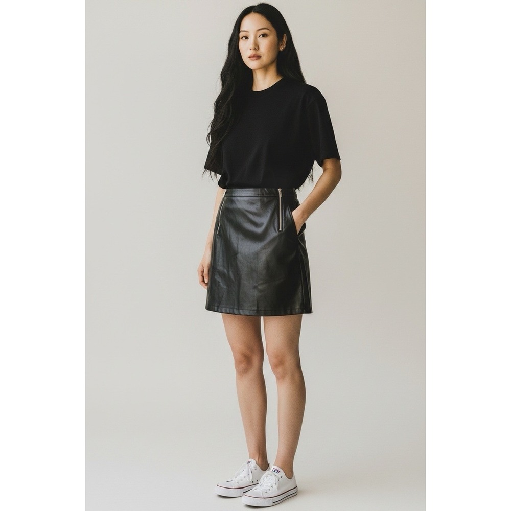 Just One Women's L Black Faux Leather Mini Skirt NWT Zip Pockets Moto